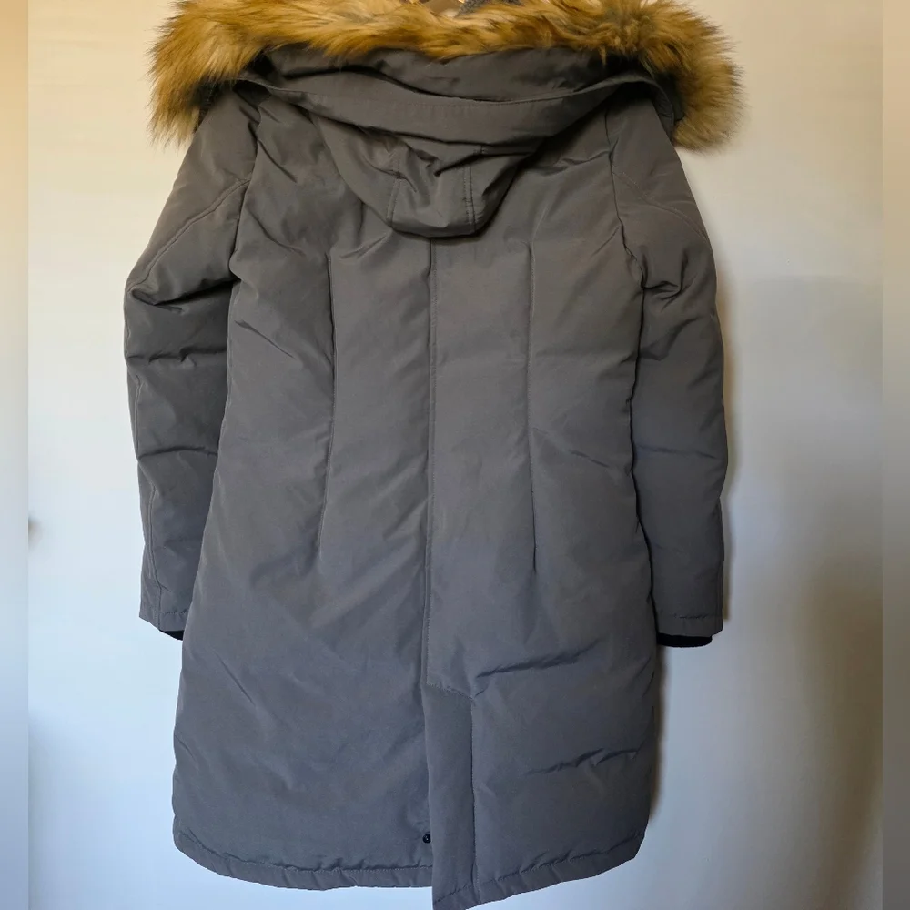Vince CamutoFaux-Fur-Trim Hooded Down Parka Sz Small - Picture 7 of 7